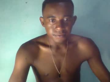 See Enarson online Now @ roxpoxy.com