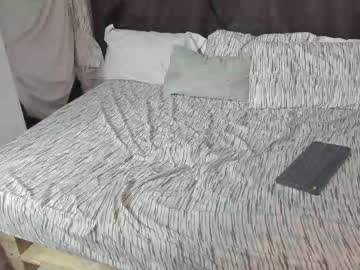 See Energio_19 online Now @ roxpoxy.com