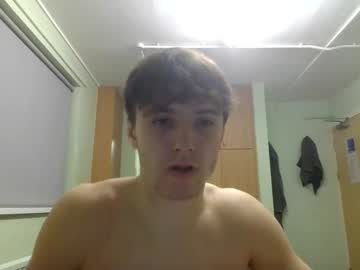 See Ethan404666 online Now @ roxpoxy.com