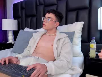 See Ethanleroyy online Now @ roxpoxy.com