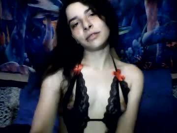 See Freakyboo_4u online Now @ roxpoxy.com