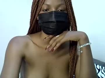 See Freakymia99 online Now @ roxpoxy.com