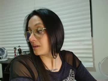See Gabbie_kook online Now @ roxpoxy.com