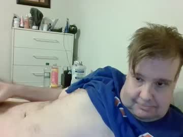 See Garyg930 online Now @ roxpoxy.com