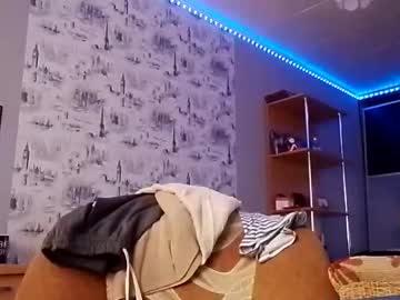 See Greonn online Now @ roxpoxy.com