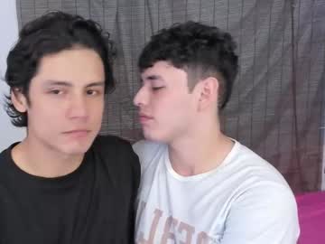 See Hans_andres17 online Now @ roxpoxy.com