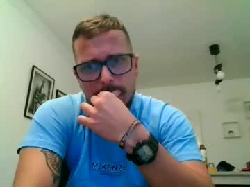 See Haze_john online Now @ roxpoxy.com