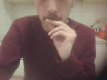 See Hitmenoww online Now @ roxpoxy.com