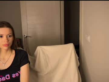 See Holybabe342 online Now @ roxpoxy.com