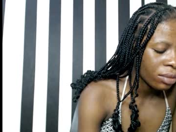 See Horny_bugx online Now @ roxpoxy.com