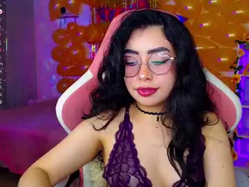 See Iamveroo online Now @ roxpoxy.com