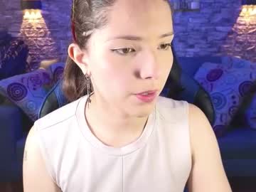 See Imrockstaer online Now @ roxpoxy.com