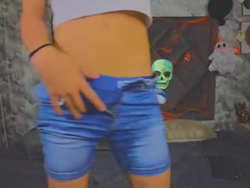 See Indi_rave online Now @ roxpoxy.com