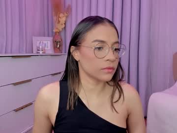 See Indiancutie_ online Now @ roxpoxy.com