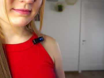 See Ingermogg online Now @ roxpoxy.com