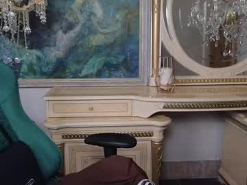 See Ivorywood_ online Now @ roxpoxy.com