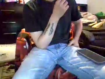 See Jackingoffchat online Now @ roxpoxy.com