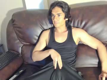 See James_morrisonm online Now @ roxpoxy.com