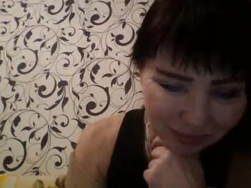 See Jeanedavis online Now @ roxpoxy.com