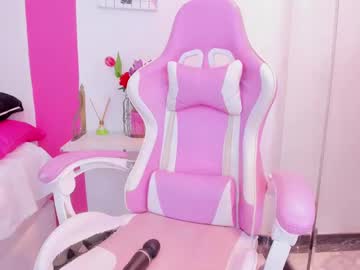 See Jones_scarlett_5 online Now @ roxpoxy.com