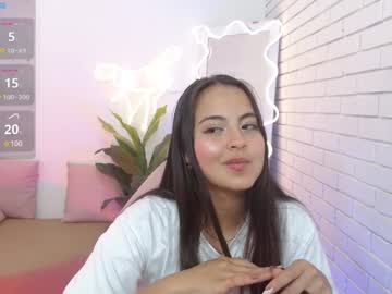 See Juanita_tay online Now @ roxpoxy.com