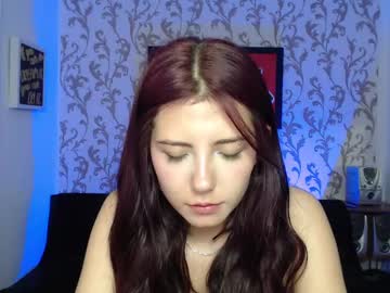 See Kammy_hi online Now @ roxpoxy.com