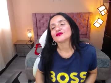 See Kataleya_29 online Now @ roxpoxy.com