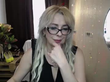 See Katrinacharm online Now @ roxpoxy.com