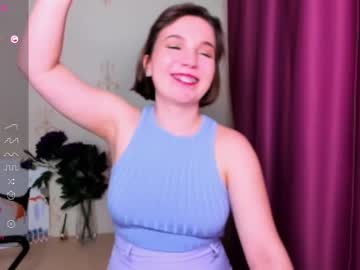 See Kindhazelhere_ online Now @ roxpoxy.com