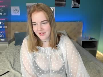 See Kittyy_cuttie online Now @ roxpoxy.com