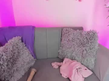 See Kyomi_chang online Now @ roxpoxy.com