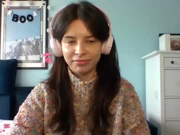 See Laricenature online Now @ roxpoxy.com