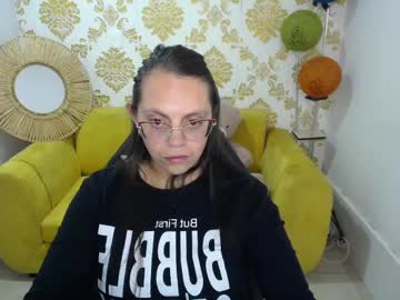 See Lele_sweet_m online Now @ roxpoxy.com