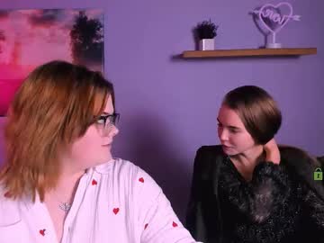 See Lika_pop online Now @ roxpoxy.com