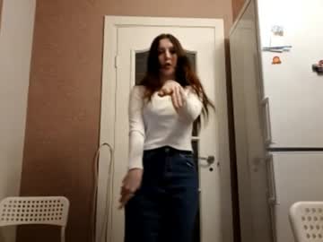 See Lilaheckenberg online Now @ roxpoxy.com