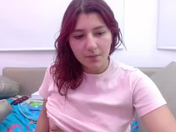 See Lilith_sm1th online Now @ roxpoxy.com