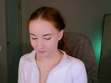 See Little_pretty_woman online Now @ roxpoxy.com