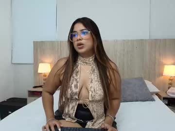 See Liz_ariza online Now @ roxpoxy.com
