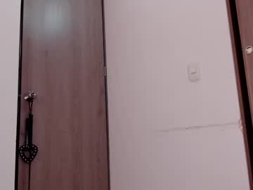 See Lollypetitte_ online Now @ roxpoxy.com