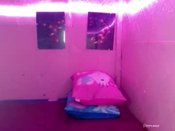 See Lovely_pinayxxx online Now @ roxpoxy.com