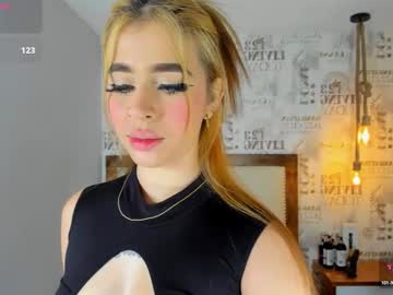 See Lucymars1 online Now @ roxpoxy.com