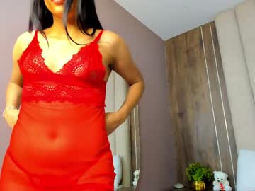 See Lucysalvatore online Now @ roxpoxy.com