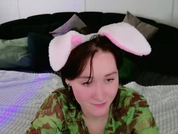 See Luna_backer online Now @ roxpoxy.com