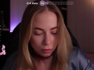 See Lysii_astra online Now @ roxpoxy.com