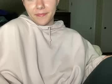 See Maddyhasyummypussy online Now @ roxpoxy.com
