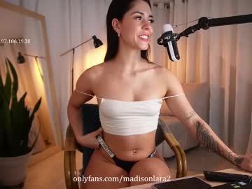 See Madisonlara online Now @ roxpoxy.com