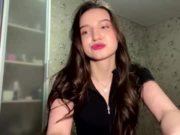 See Mairagloff online Now @ roxpoxy.com