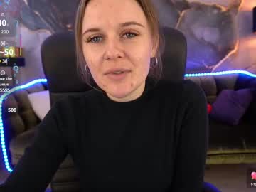 See Maribelriverr online Now @ roxpoxy.com