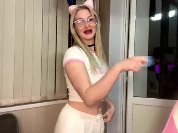 See Mariellesockwell online Now @ roxpoxy.com