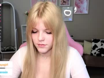 See Maya_blonde18 online Now @ roxpoxy.com